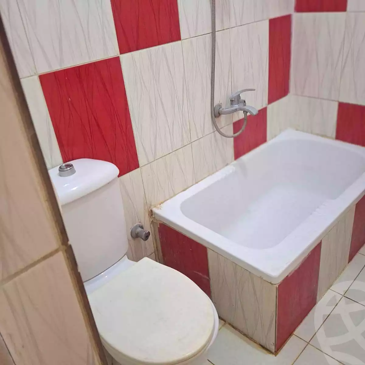 https://aqarmap.com.eg/ar/listing/6696739-for-sale-alexandria-l-jmy-lbytsh-al-kaada-st
