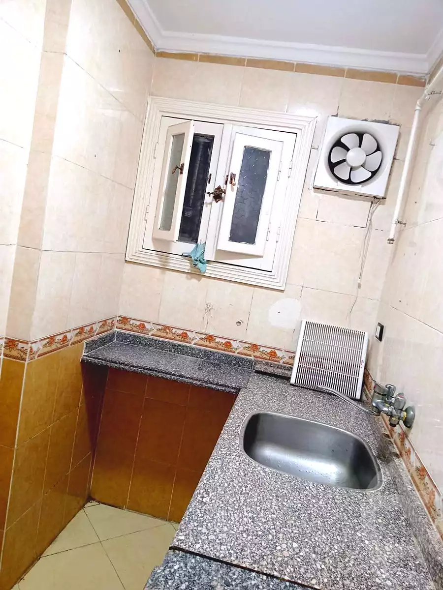 https://aqarmap.com.eg/en/listing/6697316-for-rent-alexandria-sydy-bshr-sydy-bshr-bhry-el-shaikh-hussein-soliman-18-st