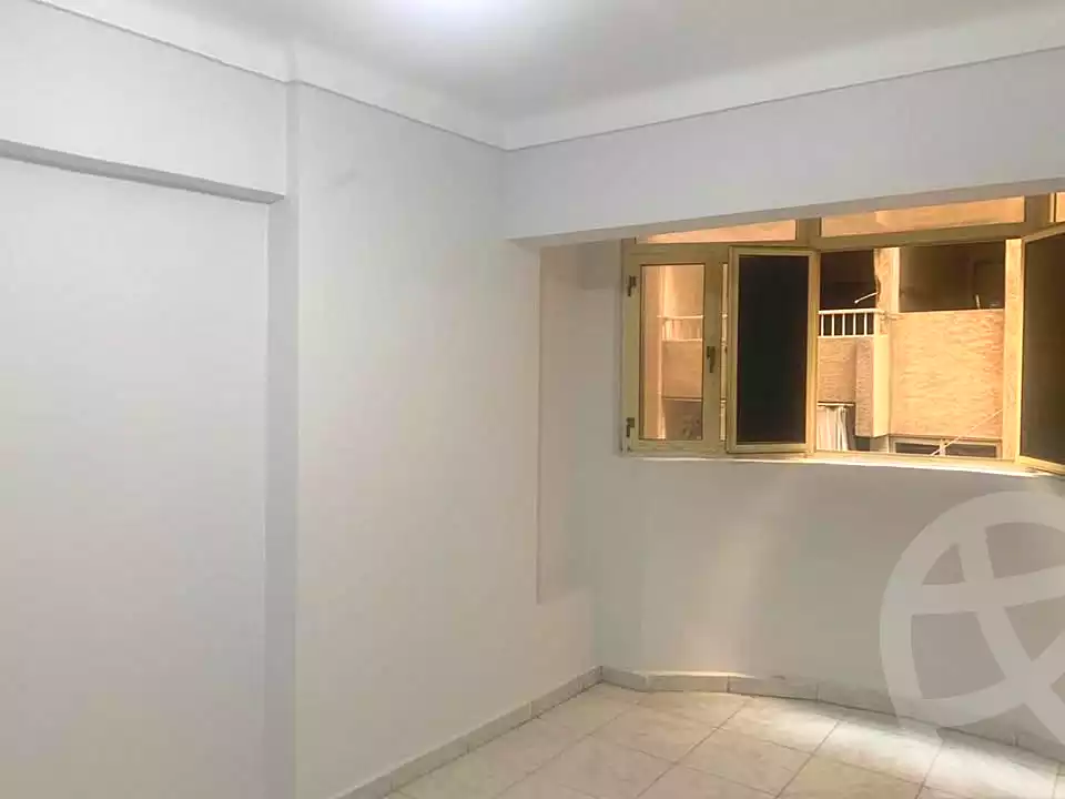 https://aqarmap.com.eg/ar/listing/6697617-for-rent-alexandria-miami-mahmoud-el-isawy-st