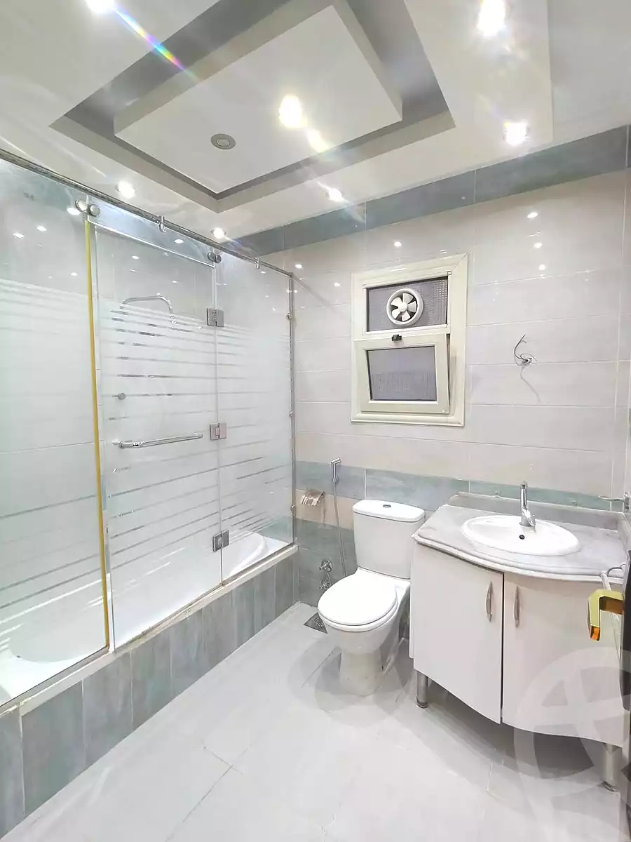 https://aqarmap.com.eg/ar/listing/6697835-for-sale-alexandria-tharwat