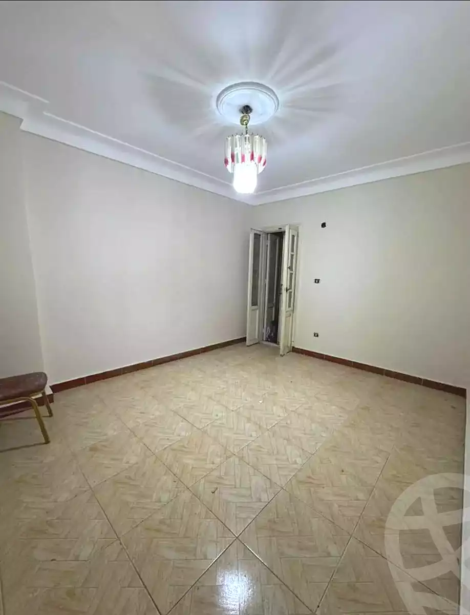 https://aqarmap.com.eg/ar/listing/6698385-for-sale-alexandria-lsywf-shamaa