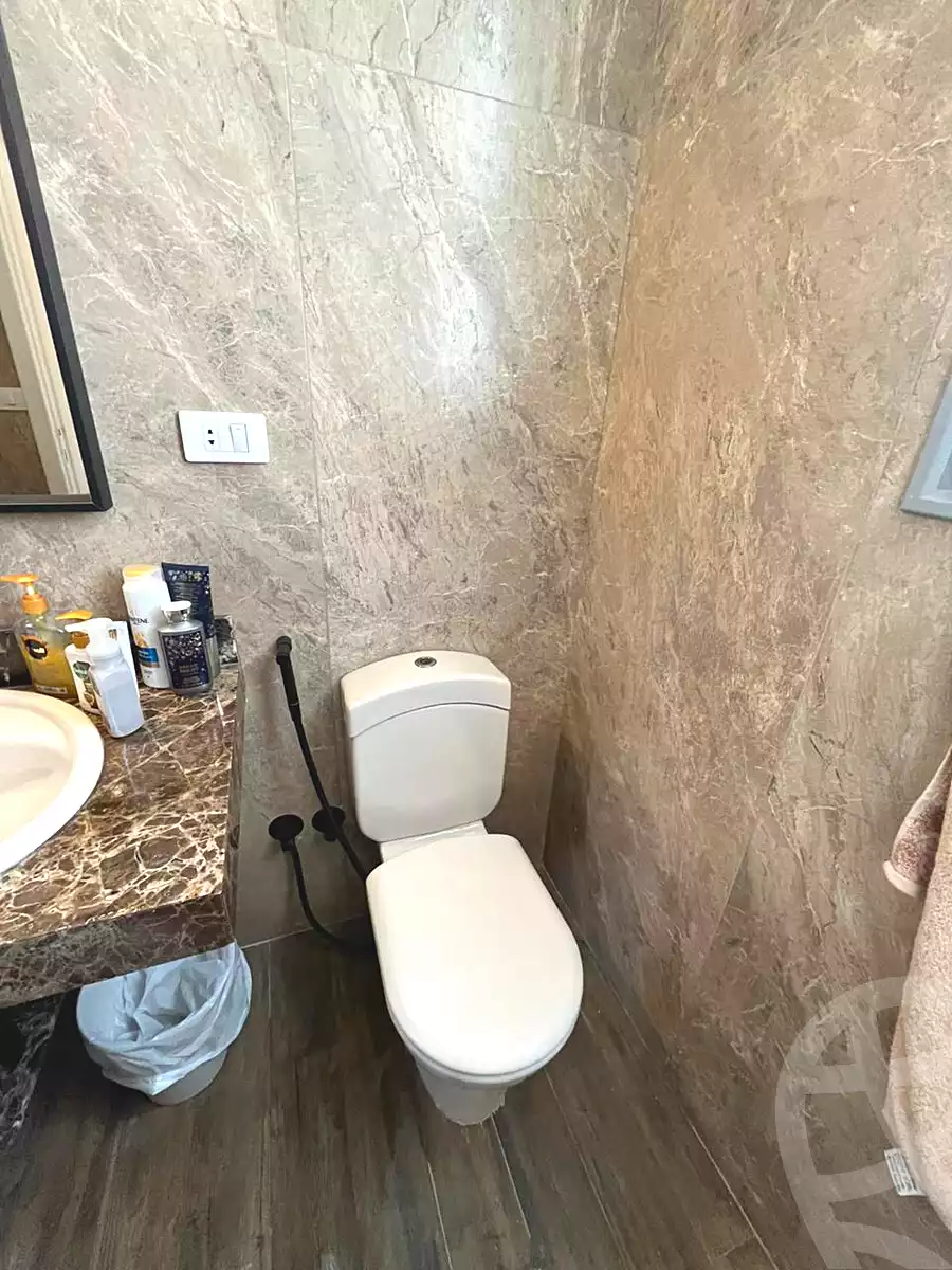 https://aqarmap.com.eg/ar/listing/6698645-for-rent-cairo-6th-of-october-compounds-palm-parks
