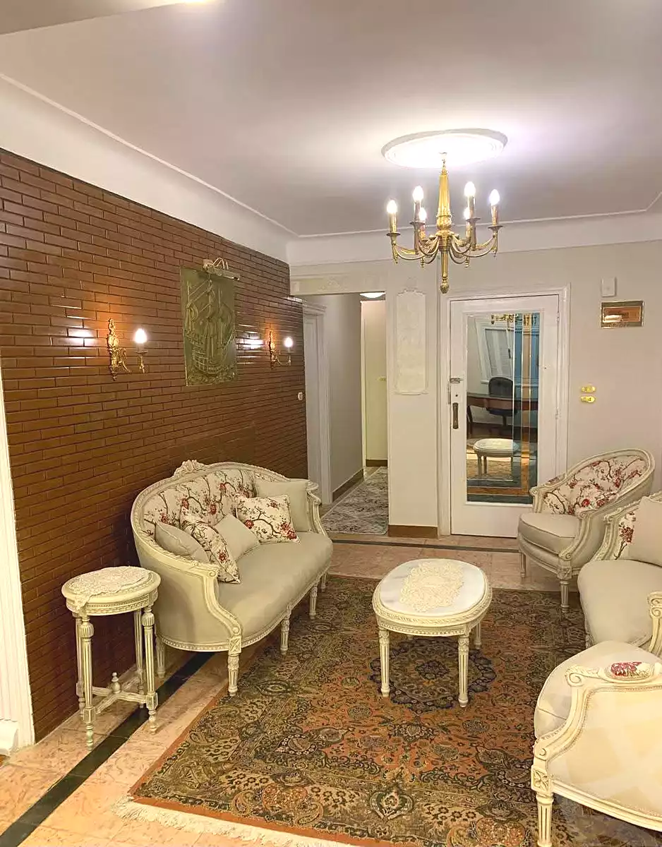 https://aqarmap.com.eg/en/listing/6700617-for-sale-alexandria-moharram-bey-el-rasafa-st