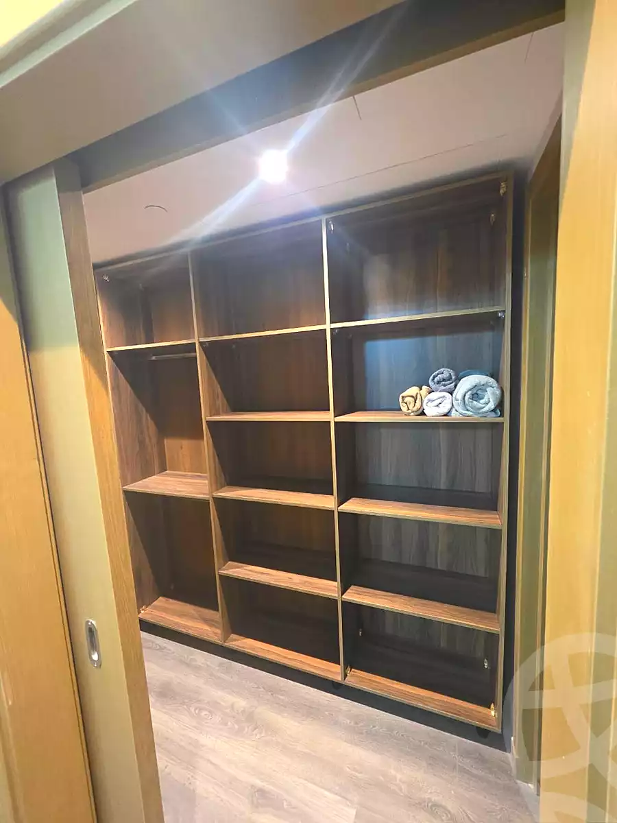 https://aqarmap.com.eg/ar/listing/6700996-for-rent-cairo-el-sheikh-zayed-city-compounds-zyd-wr-llttwyr-park-towers-zed-el-sheikh-zayed-compound