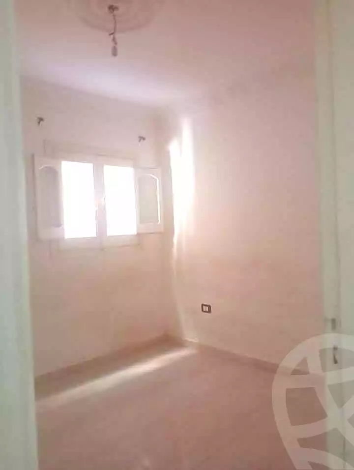 https://aqarmap.com.eg/ar/listing/6701082-for-rent-alexandria-l-jmy-lbytsh-el-hanafeya-st