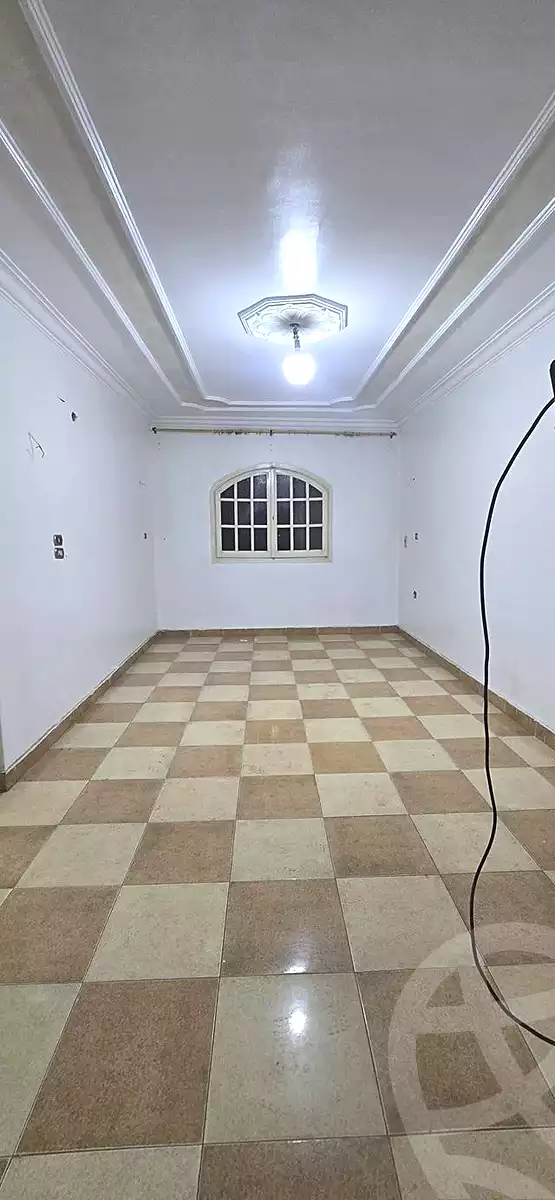 https://aqarmap.com.eg/en/listing/6701143-for-rent-cairo-helwan-helwan-el-sharkeya-heidar-st
