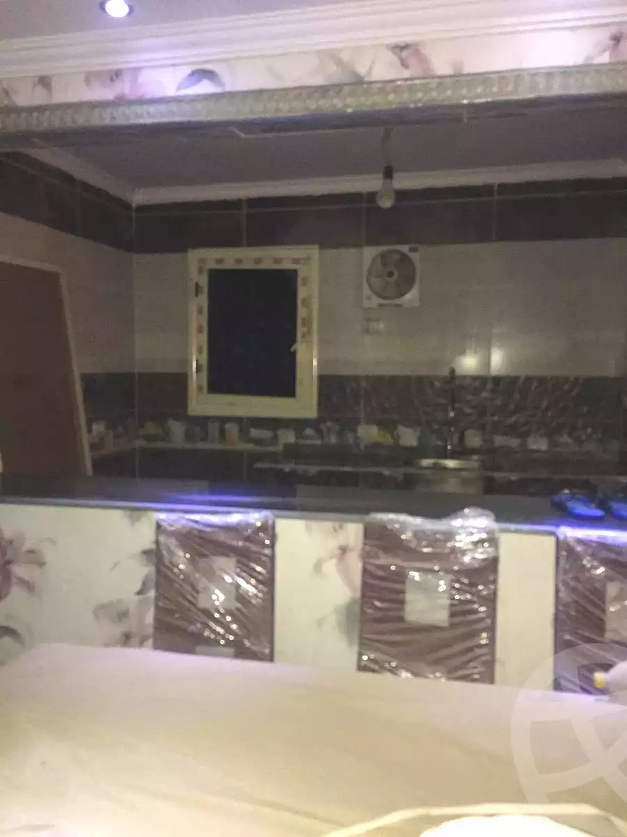 https://aqarmap.com.eg/ar/listing/6701323-for-rent-cairo-ain-shams-ain-shams-el-sharkia-abd-el-hamid-othman-st