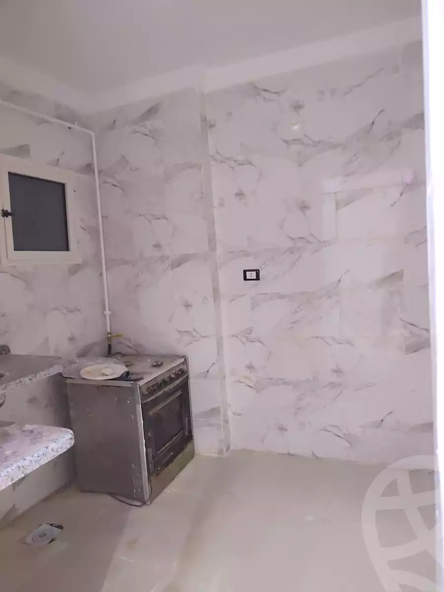 https://aqarmap.com.eg/en/listing/6701329-for-sale-alexandria-l-jmy-el-hanouvel-yathreb-st