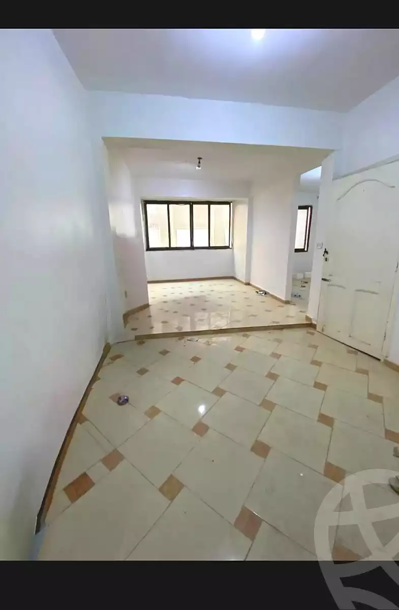 https://aqarmap.com.eg/en/listing/6701483-for-rent-cairo-el-haram-shareaa-khatem-el-morsalen