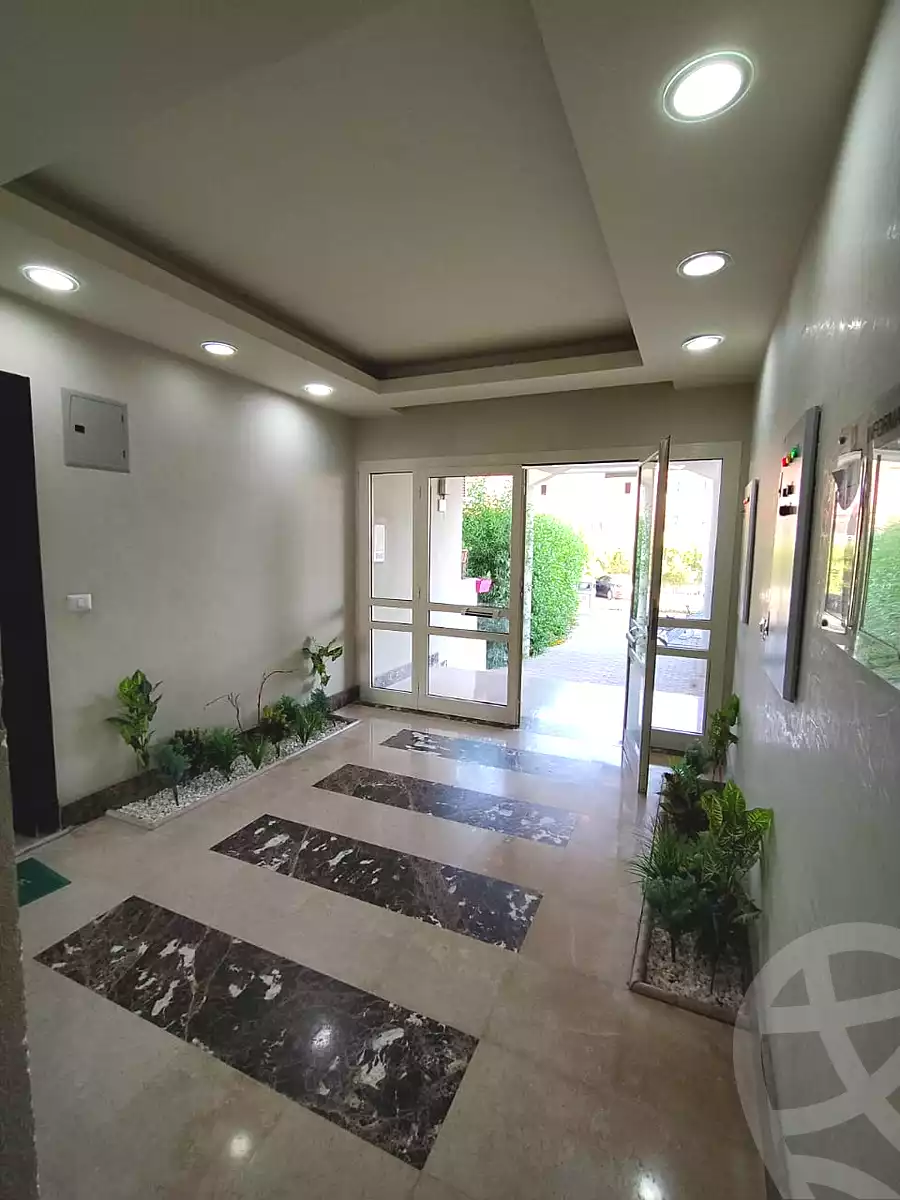 https://aqarmap.com.eg/ar/listing/6702353-for-sale-cairo-el-sheikh-zayed-city-compounds-dh-drys