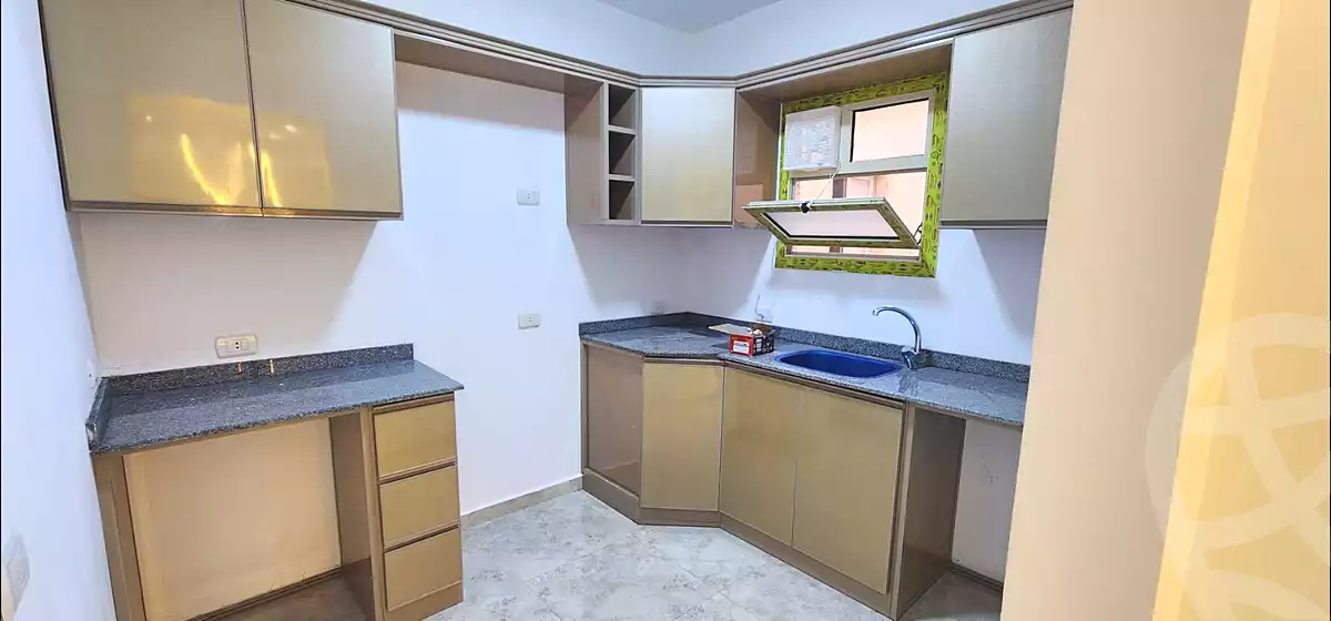 https://aqarmap.com.eg/en/listing/6702999-for-sale-cairo-6th-of-october-hadaeq-october-kmbwnd-fy-hdyq-ktwbr-kenz