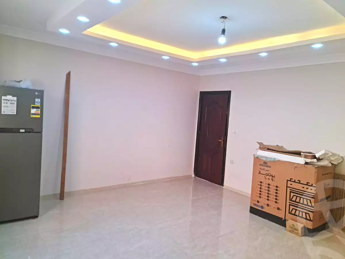 https://aqarmap.com.eg/ar/listing/6703463-for-sale-cairo-6th-of-october-el-ahyaa-neighborhood-3rd-al-hay-al-thalith-st