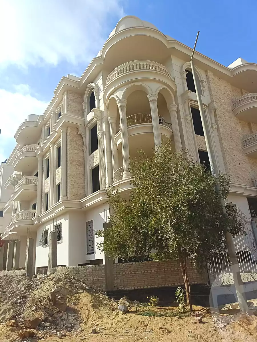 https://aqarmap.com.eg/ar/listing/6703553-for-sale-cairo-new-cairo-bait-el-watan-fifth-neighborhood