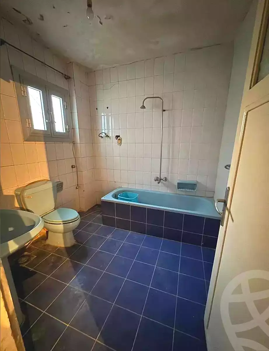 https://aqarmap.com.eg/ar/listing/6703597-for-sale-alexandria-sydy-bshr-sydy-bshr-qbly-hassan-refaat-st