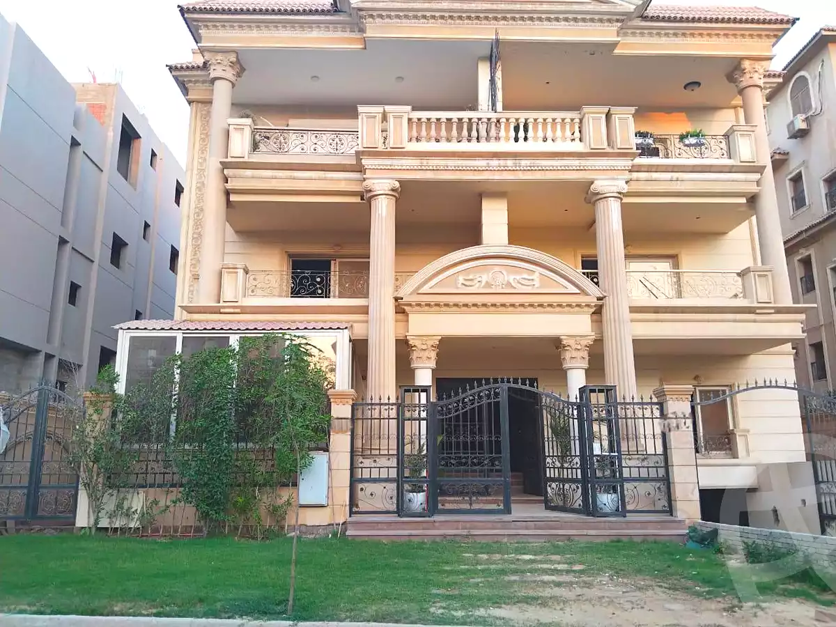 https://aqarmap.com.eg/ar/listing/6703711-for-sale-cairo-new-cairo-gharb-el-golf-alaa-elsaadany-st