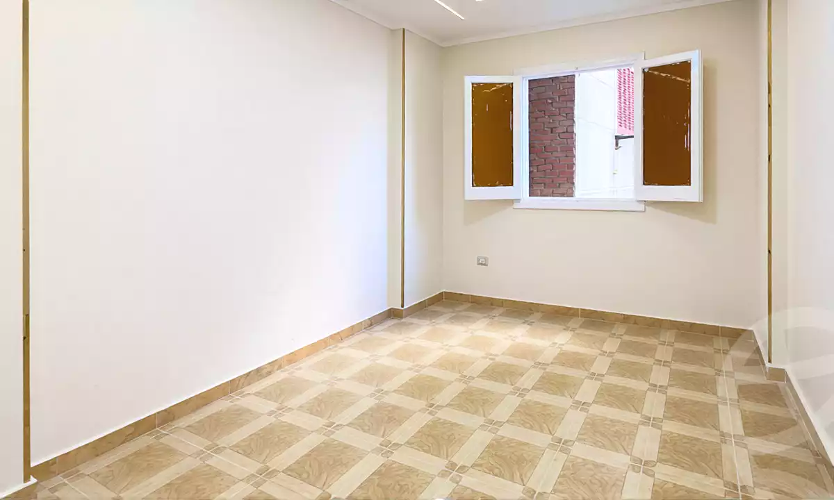 https://aqarmap.com.eg/en/listing/6703800-for-sale-alexandria-sydy-bshr-sydy-bshr-bhry-shr-mhmwd-l-yswy