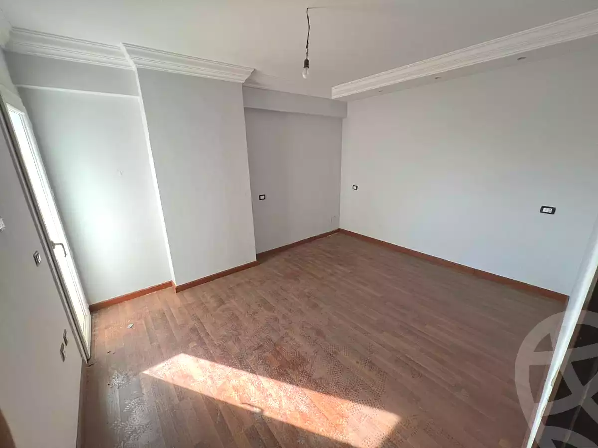 https://aqarmap.com.eg/ar/listing/6703896-for-sale-alexandria-kafr-abdo-kerdahi-st