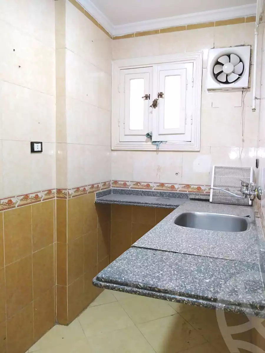 https://aqarmap.com.eg/ar/listing/6704161-for-rent-alexandria-sydy-bshr-tryq-ljysh