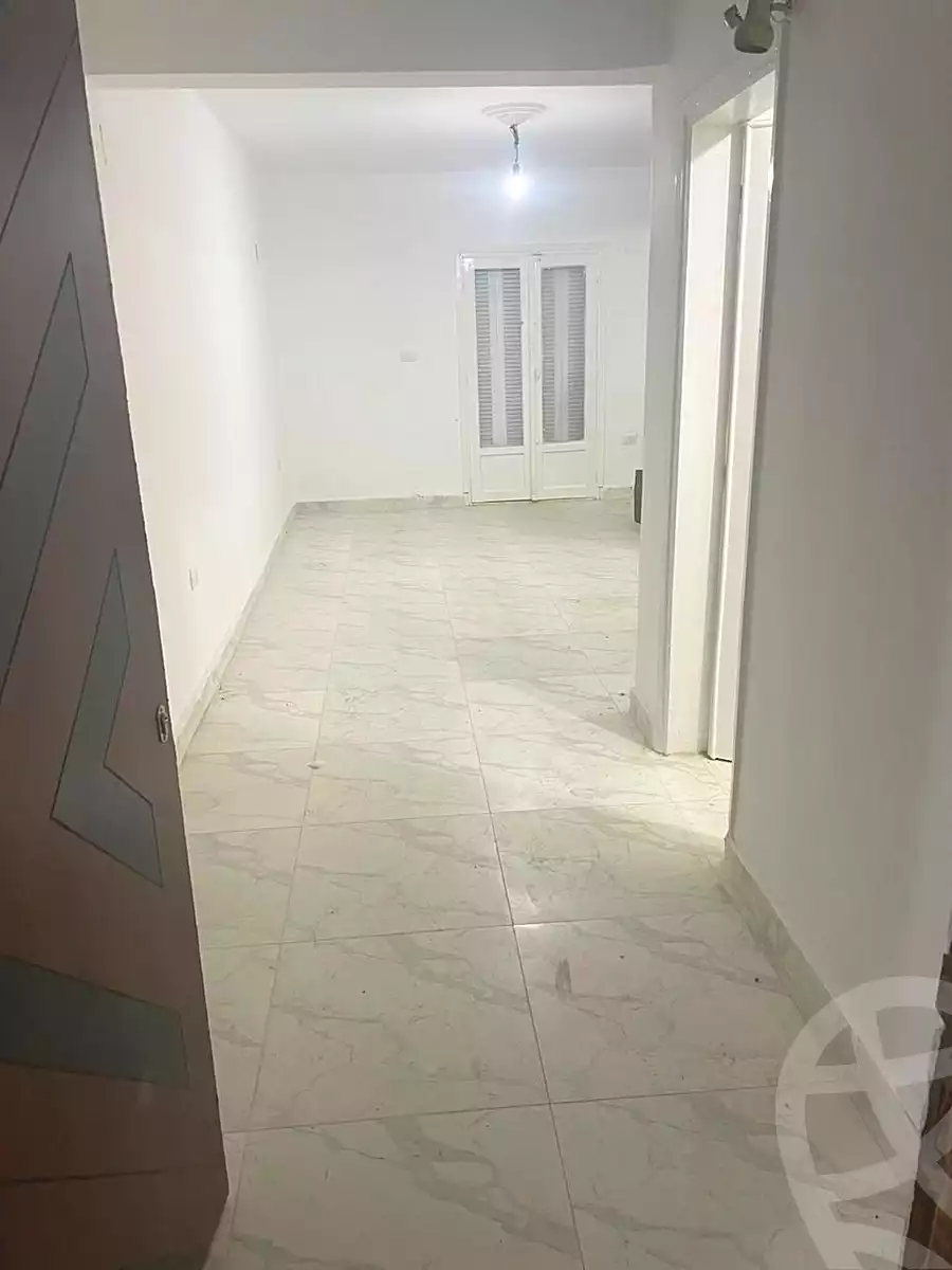 https://aqarmap.com.eg/ar/listing/6704303-for-sale-cairo-6th-of-october-el-ahyaa-neighborhood-7th-mecca-el-mokarrama-st