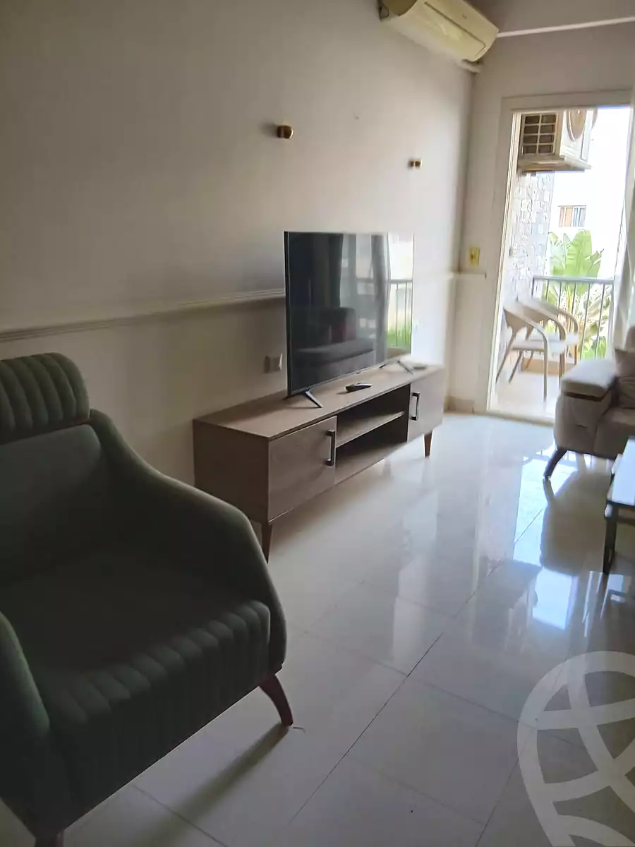 https://aqarmap.com.eg/en/listing/6704532-for-rent-cairo-el-sheikh-zayed-city-compounds-dh-drys