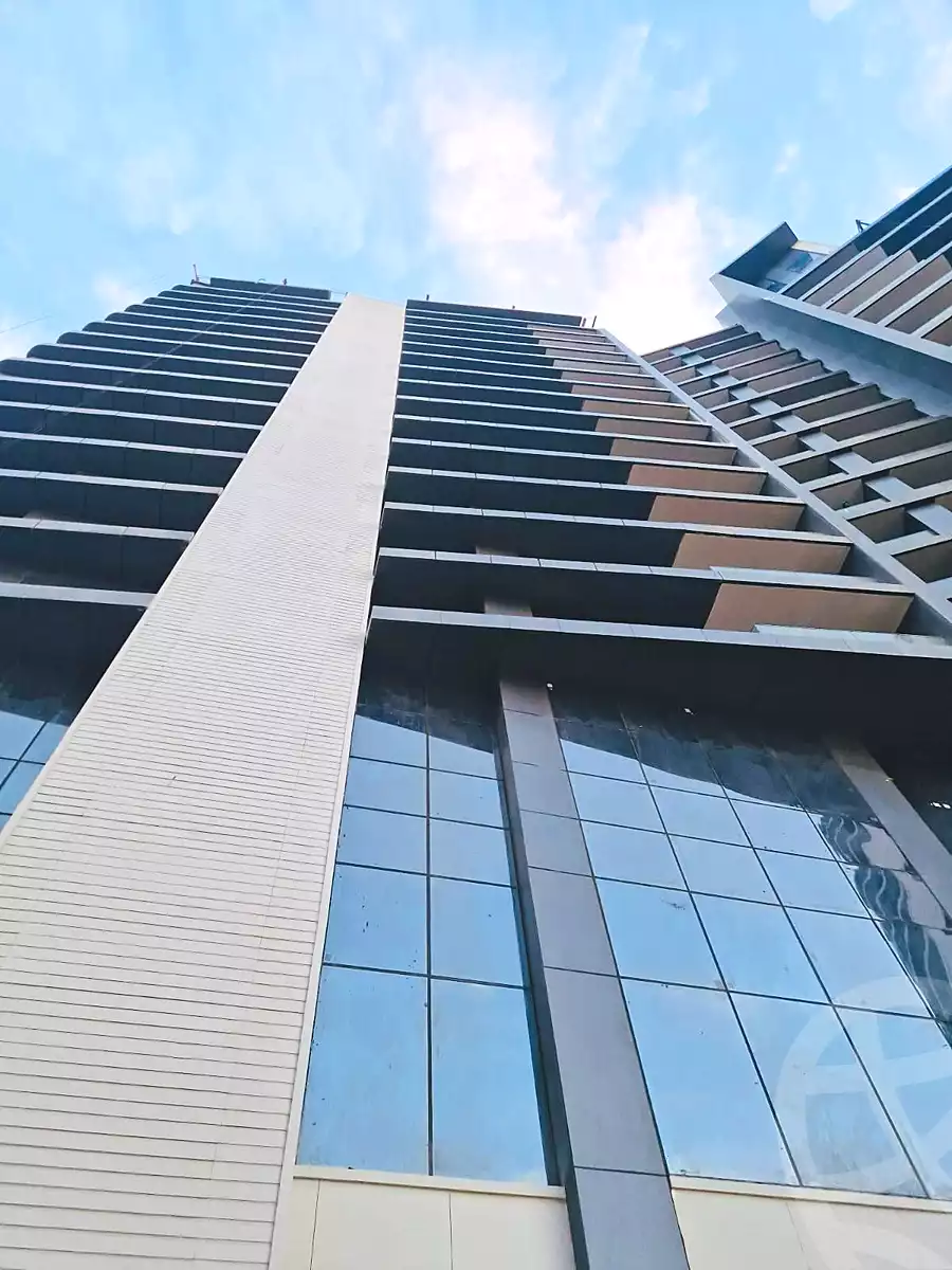 https://aqarmap.com.eg/en/listing/6704694-for-sale-cairo-el-sheikh-zayed-city-compounds-zyd-wr-llttwyr-z-tower