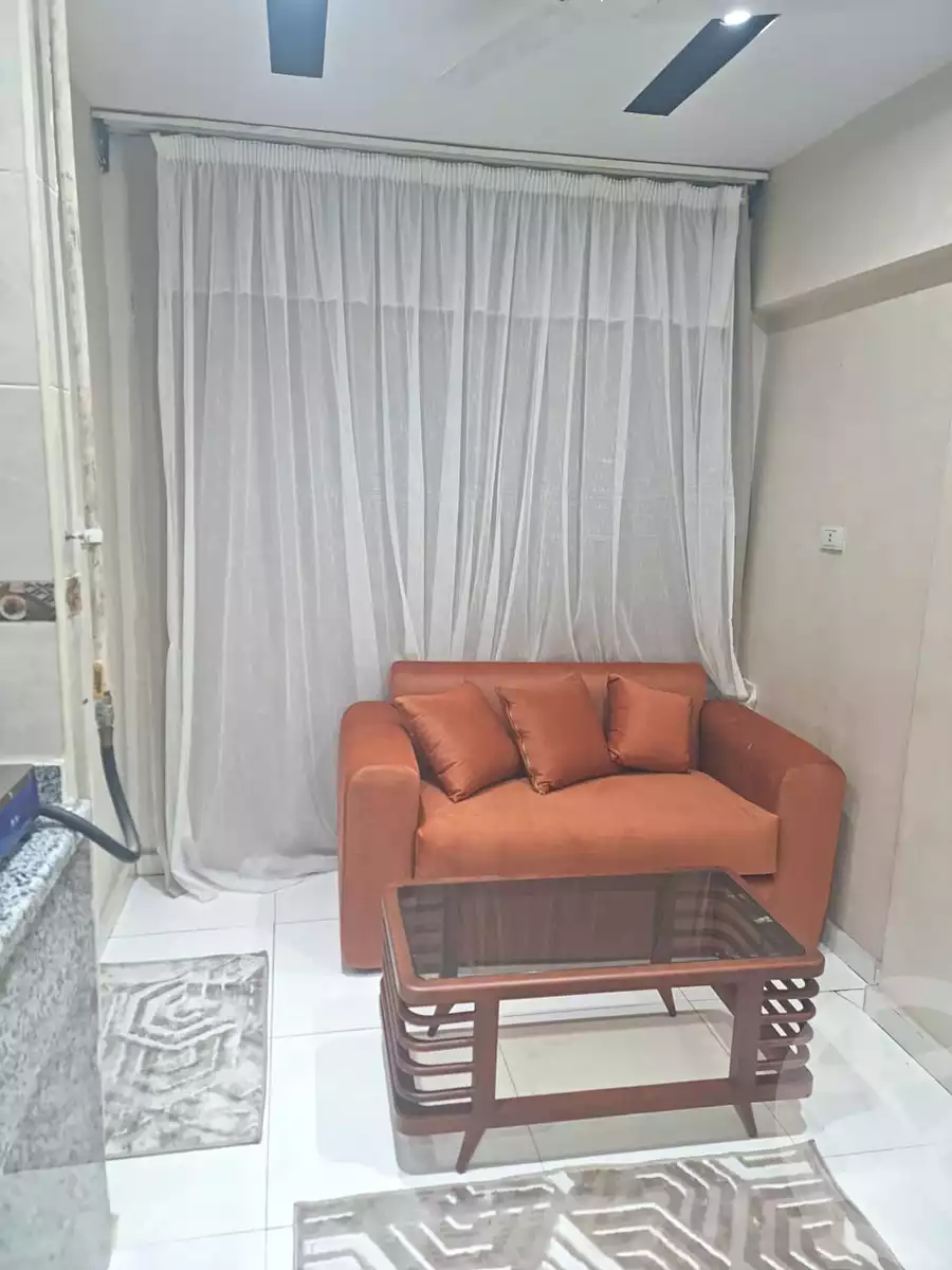 https://aqarmap.com.eg/ar/listing/6704699-for-rent-cairo-6th-of-october-mntq-fr-y-b-6-ktwbr