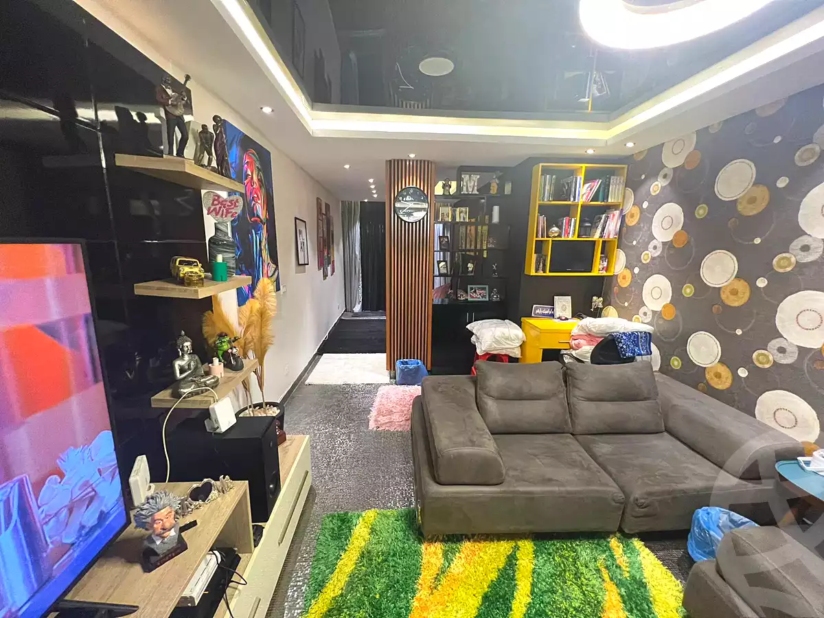 https://aqarmap.com.eg/ar/listing/6704737-for-sale-cairo-el-sheikh-zayed-city-compounds-kmbwnd-ljwmn