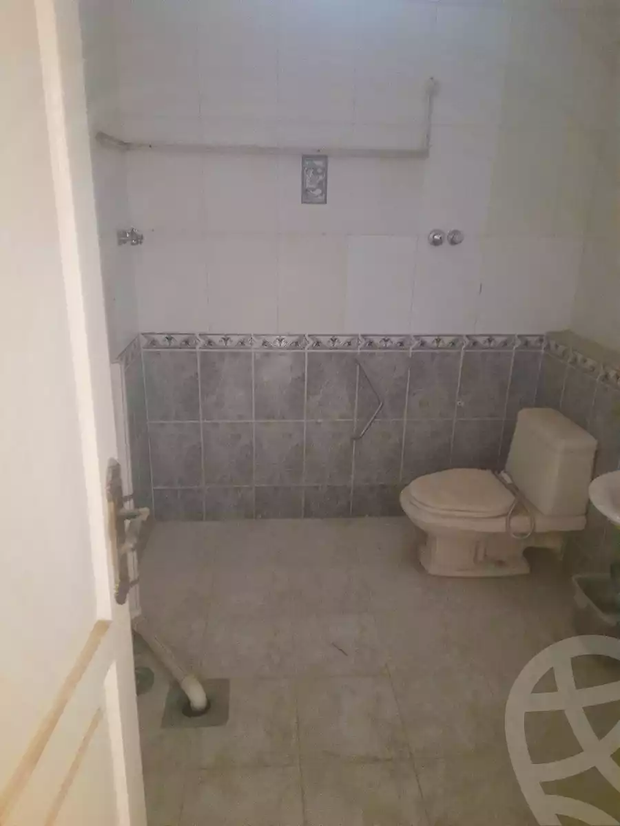 فيلا بـ٥ غرف نوم في Mena Garden City، صورة ٢٤ من ٢٨