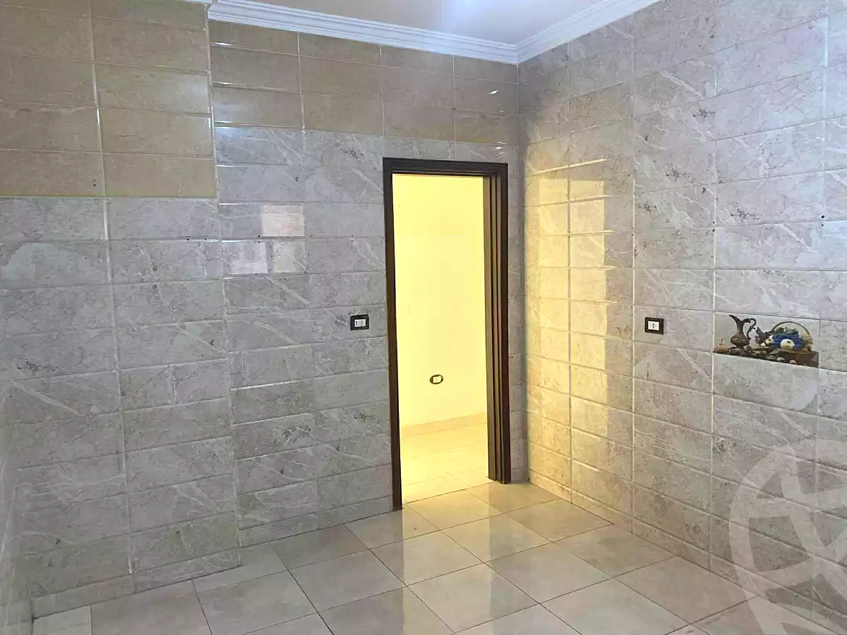 https://aqarmap.com.eg/ar/listing/6704981-for-rent-cairo-new-cairo-sharq-el-akadamiya-al-tahrir-st