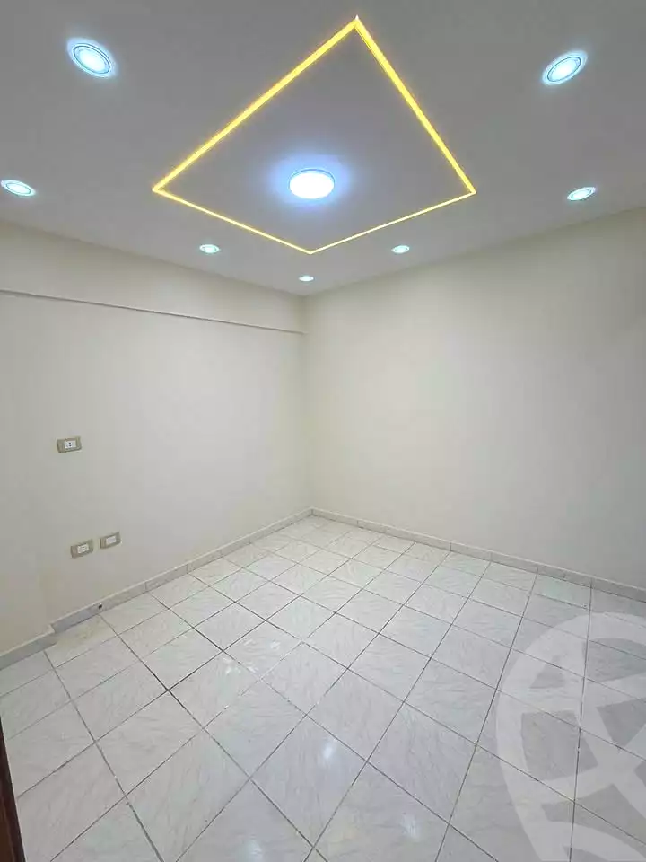 https://aqarmap.com.eg/ar/listing/6705213-for-sale-alexandria-l-jmy-lbytsh-waheed-sabir-st