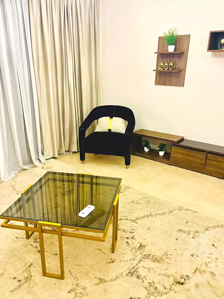 https://aqarmap.com.eg/ar/listing/6705633-for-rent-cairo-el-sheikh-zayed-city-compounds-zyd-wr-llttwyr-park-towers-zed-el-sheikh-zayed-compound