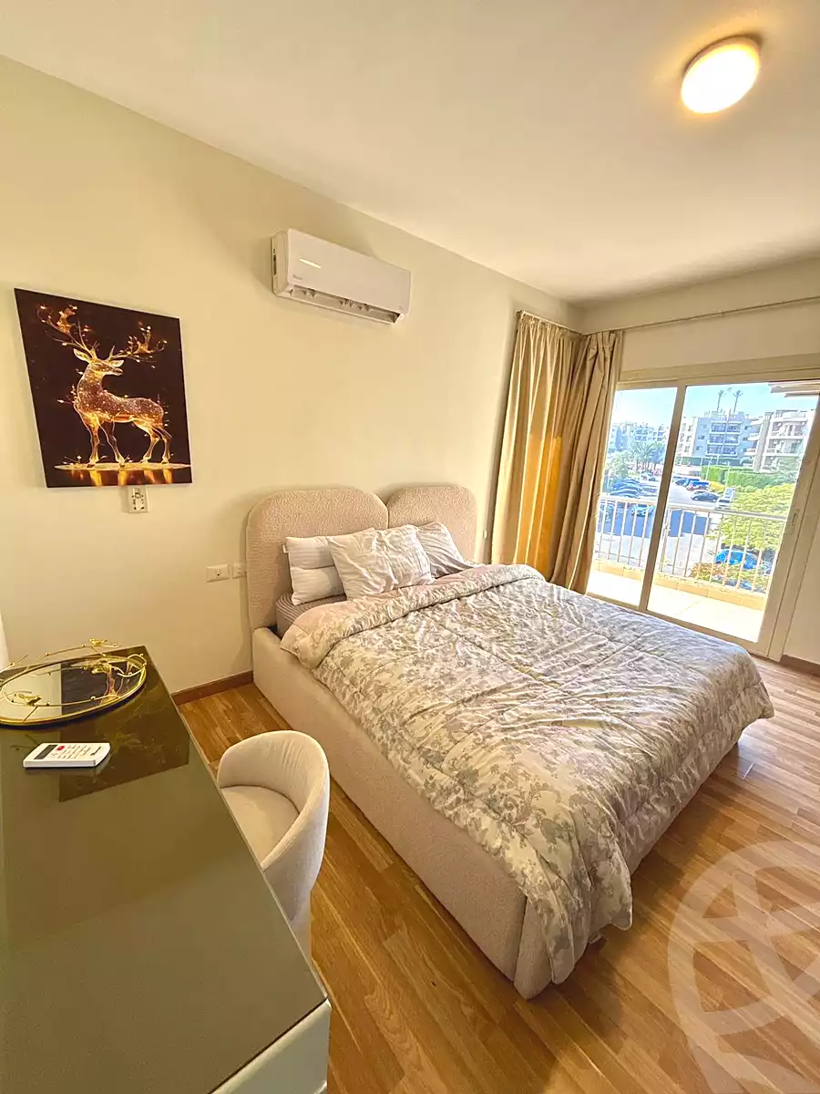 https://aqarmap.com.eg/ar/listing/6705677-for-rent-cairo-el-sheikh-zayed-city-compounds-dh-drys