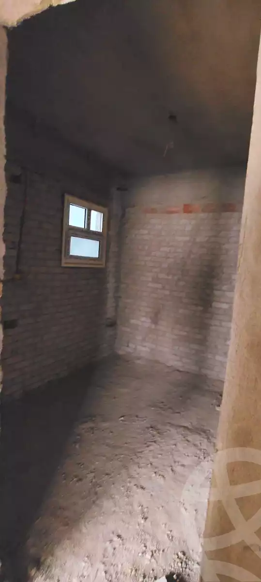 https://aqarmap.com.eg/ar/listing/6705734-for-sale-cairo-new-cairo-compounds-kmbwnd-jryn-twn-trw-llttwyr