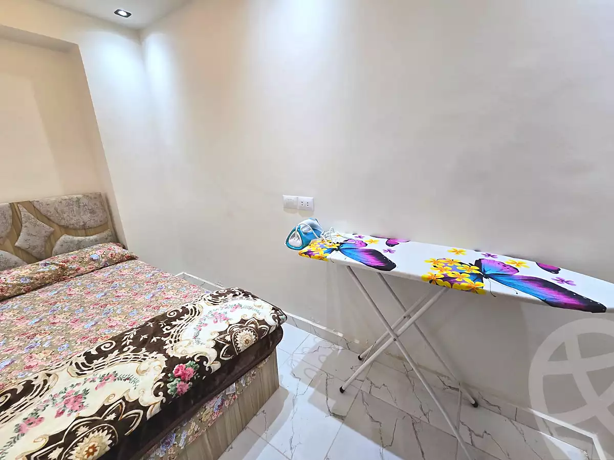 https://aqarmap.com.eg/ar/listing/6705799-for-rent-cairo-6th-of-october-el-ahyaa-neighborhood-1st-sixth-neighborhood