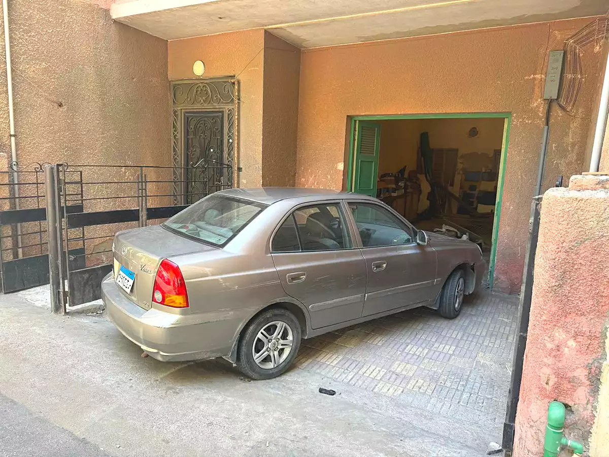 https://aqarmap.com.eg/ar/listing/6705848-for-sale-alexandria-bolekly-dr-borgi-st