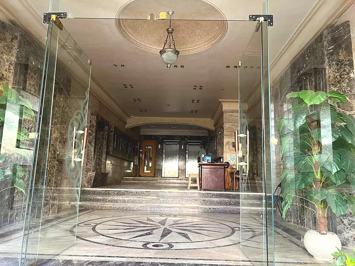 https://aqarmap.com.eg/ar/listing/6705914-for-sale-alexandria-stanley-abd-el-aziz-fahmy-st