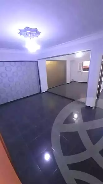 https://aqarmap.com.eg/ar/listing/6706035-for-sale-alexandria-l-jmy-lbytsh-ibrahim-othman-st