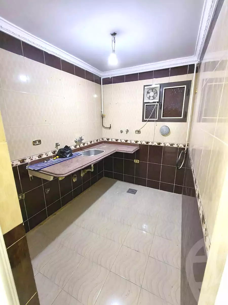 https://aqarmap.com.eg/en/listing/6706184-for-sale-alexandria-lsywf-el-falki