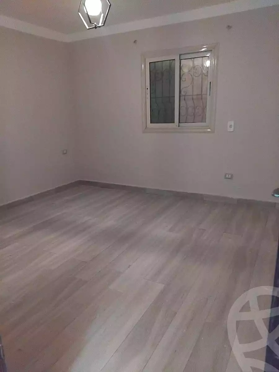 https://aqarmap.com.eg/ar/listing/6706527-for-sale-cairo-mokattam-lhdb-l-ly-shareaa-9