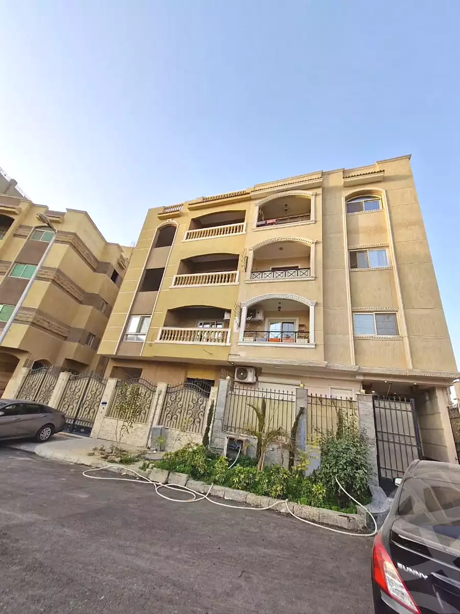 https://aqarmap.com.eg/ar/listing/6706916-for-sale-cairo-new-cairo-south-investors-gamal-abdel-nasser-st