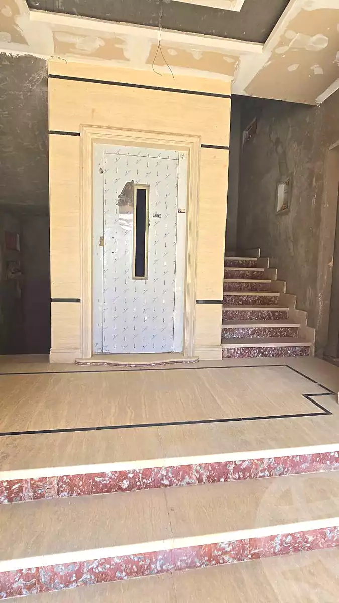https://aqarmap.com.eg/ar/listing/6707245-for-sale-cairo-6th-of-october-el-ahyaa-neighborhood-9th