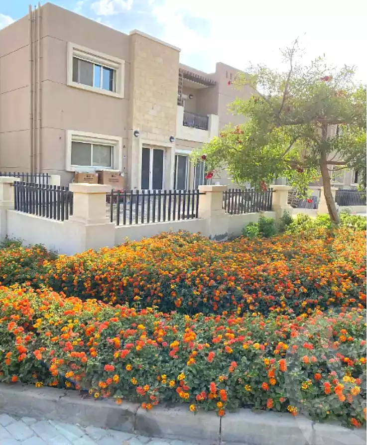 https://aqarmap.com.eg/en/listing/6707250-for-sale-cairo-new-cairo-compounds-tag-city-shalya-taj-city