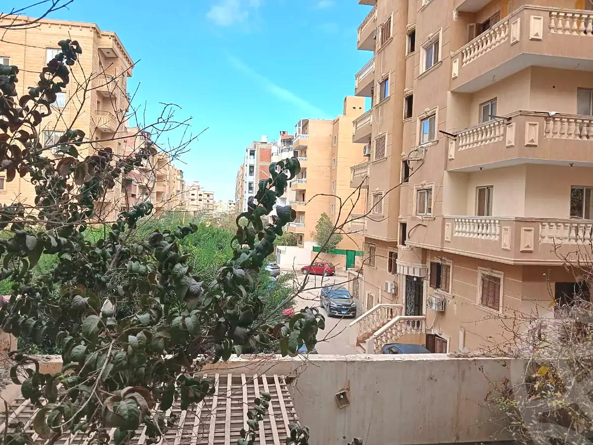 https://aqarmap.com.eg/ar/listing/6707398-for-sale-cairo-6th-of-october-el-ahyaa-neighborhood-4th-neighborhood-3