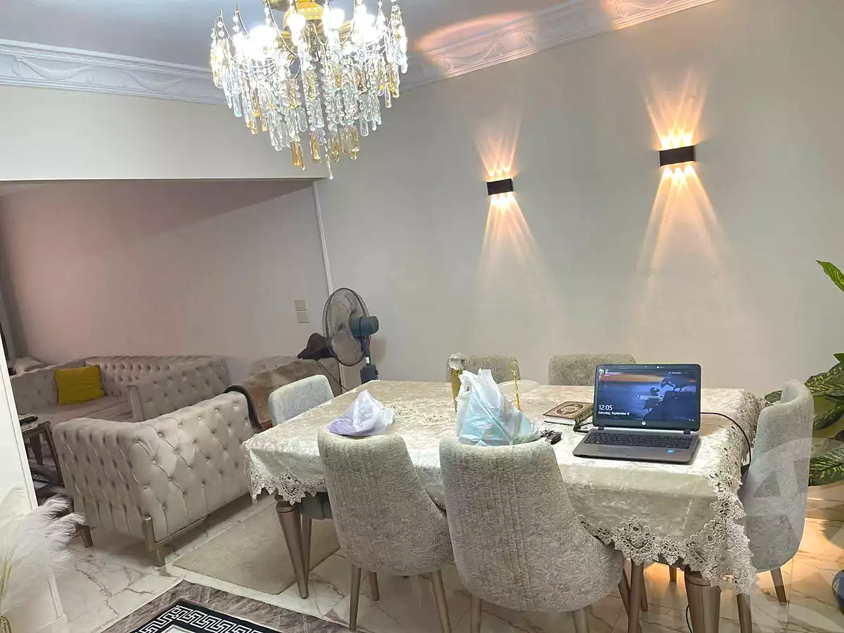 https://aqarmap.com.eg/ar/listing/6707816-for-sale-cairo-ain-shams-ain-shams-el-sharkia-genenat-el-sherif-st