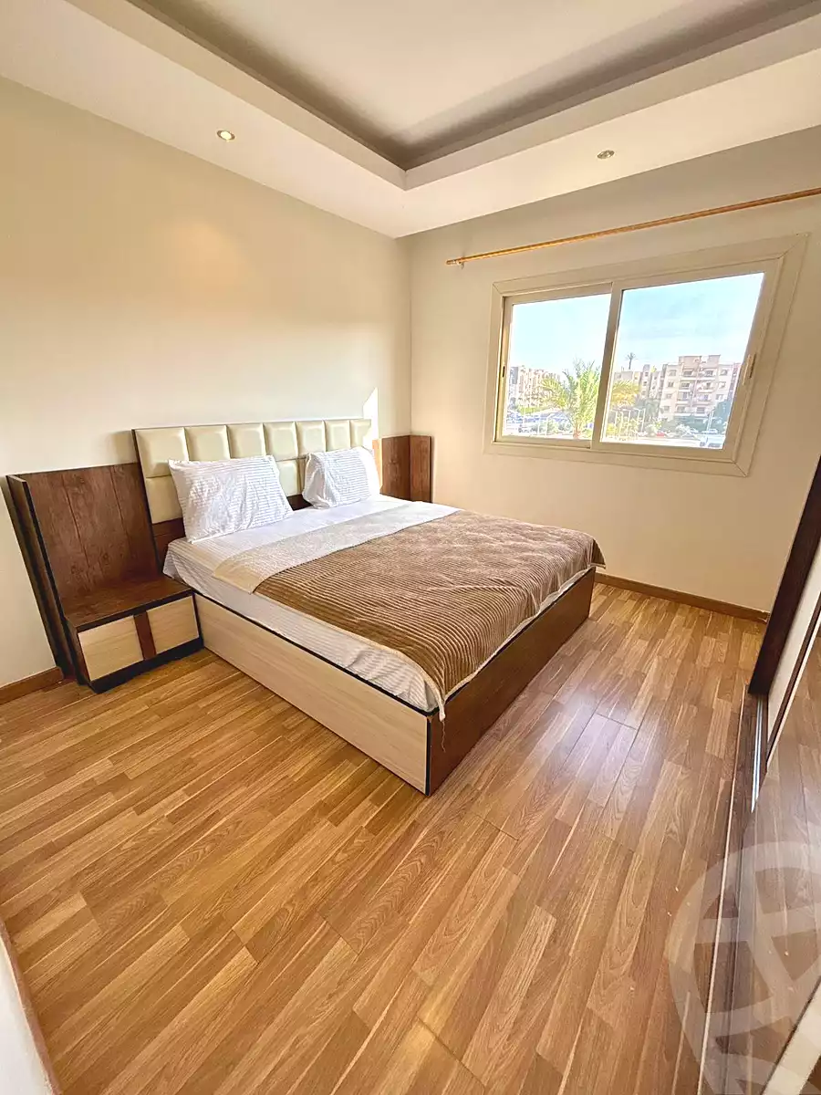 https://aqarmap.com.eg/ar/listing/6708346-for-rent-cairo-el-sheikh-zayed-city-compounds-dh-drys
