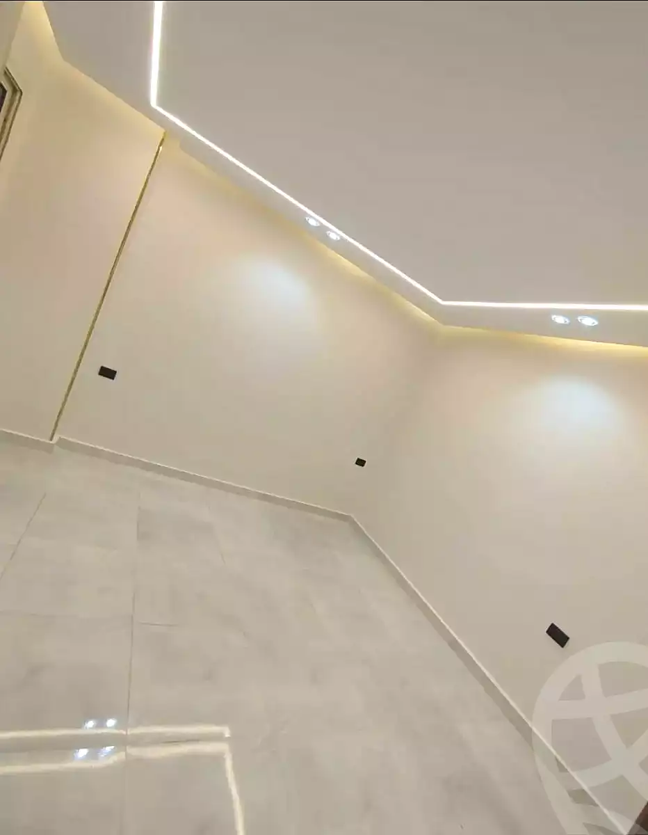 https://aqarmap.com.eg/ar/listing/6708387-for-sale-cairo-nozha-2-el-khamseen-st