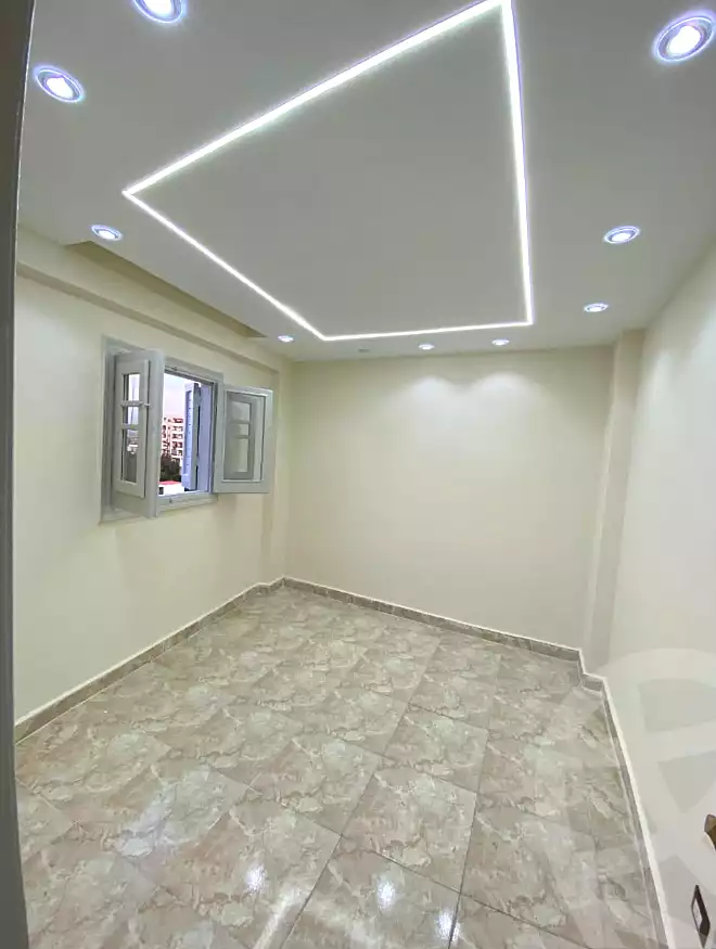 https://aqarmap.com.eg/ar/listing/6709256-for-sale-alexandria-l-jmy-lbytsh-ibrahim-othman-st