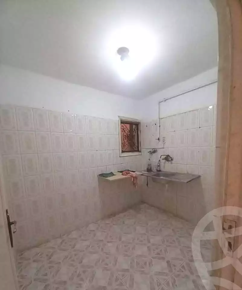 https://aqarmap.com.eg/ar/listing/6709335-for-sale-alexandria-l-jmy-lbytsh-ain-shams-st