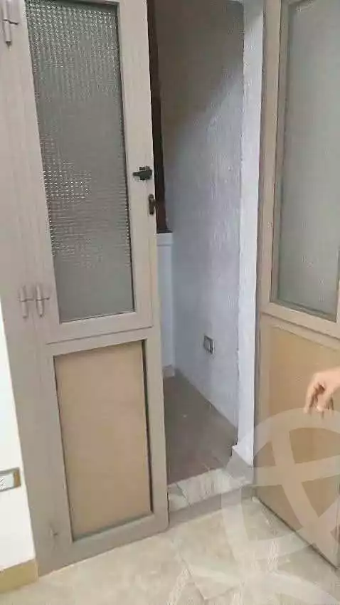 https://aqarmap.com.eg/ar/listing/6709360-for-sale-alexandria-l-jmy-lbytsh-ain-shams-st