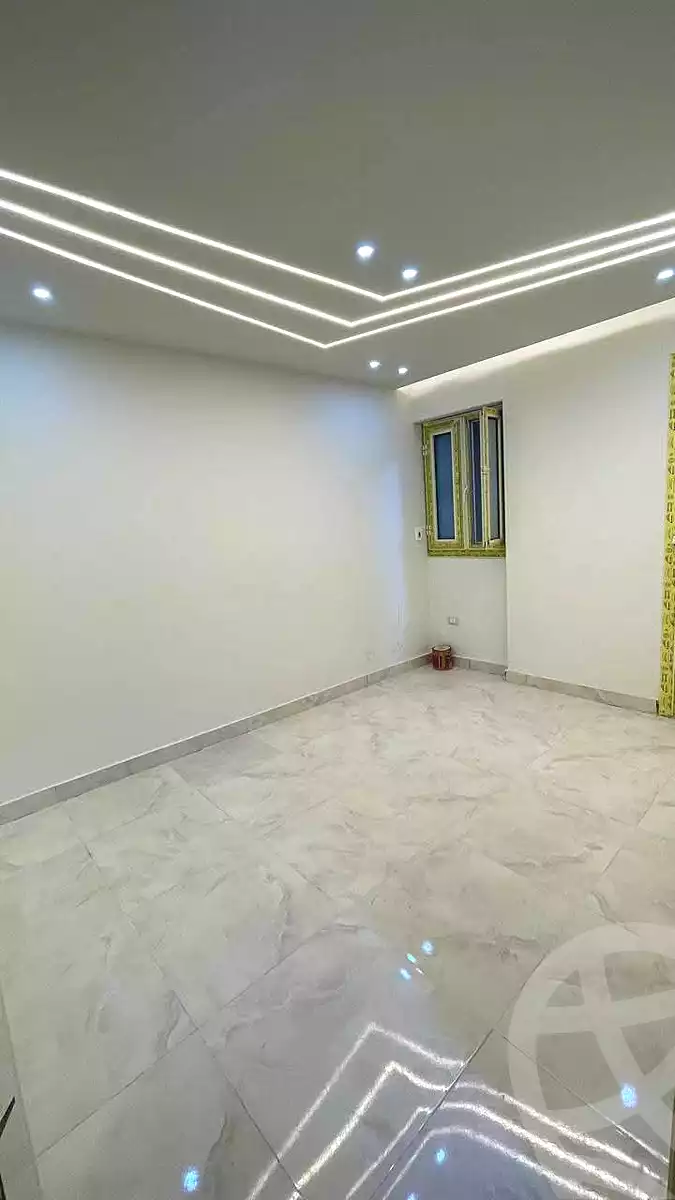 https://aqarmap.com.eg/ar/listing/6710015-for-sale-alexandria-l-jmy-lbytsh-ibrahim-othman-st